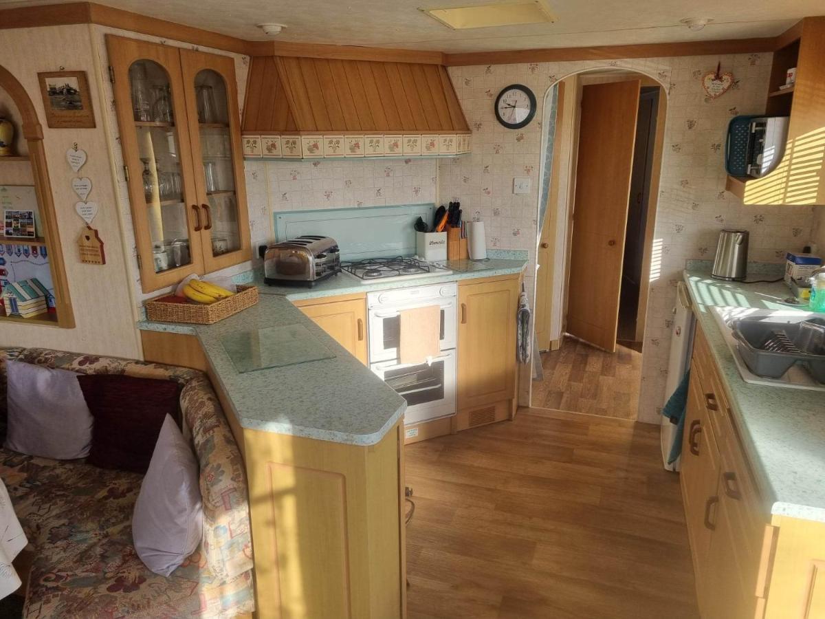 Tm8 6 Berth 2 Bedroom Caravan P Chapel Saint Leonards Exterior foto